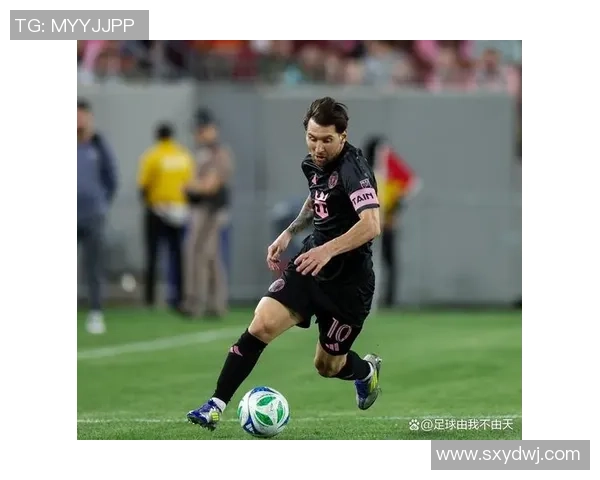美十大足球球星榜单揭秘:历史与现状中的足球传奇人物分析 美十大足球球星榜单揭秘:历史与现状中的足球传奇人物分析
